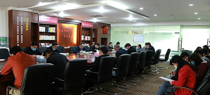 集团党委常委、副总司理王磊一行到解化清洁能源公司调研