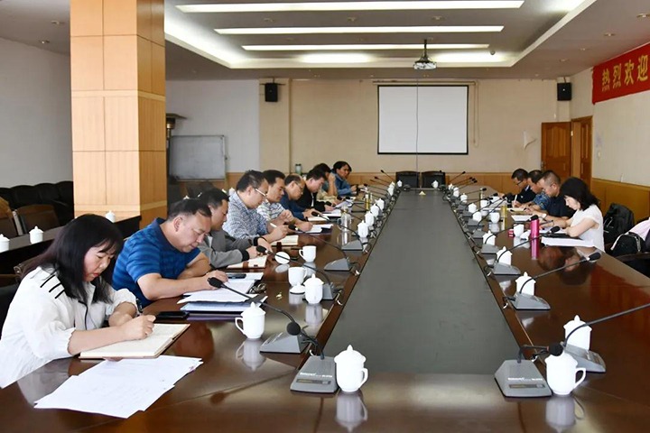 云煤（鸿运国际）集团国企刷新三年行动督导组赴云维集团督导调研