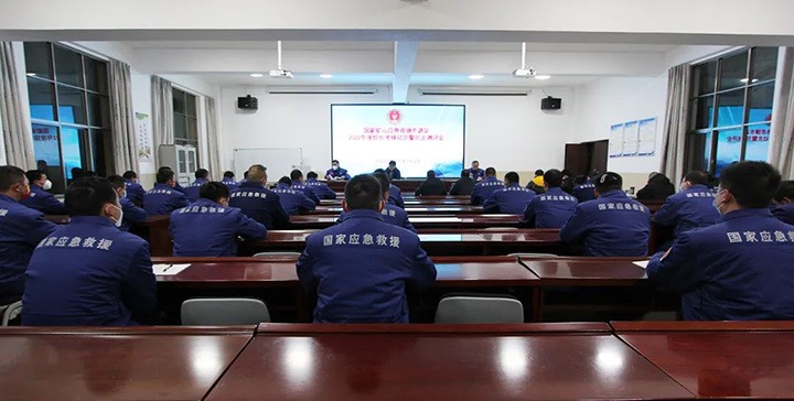 云煤（鸿运国际）集团第八审核组到矿山应抢救援东源队开展2022年度综合审核暨民主测评