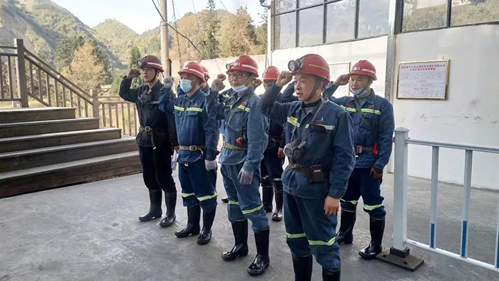 云煤（鸿运国际）集团第三清静检查组到四角地煤矿公司开展一季度清静大检查