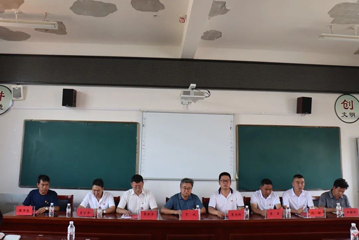 【云煤简讯】后所煤矿公司、、罗平东城煤矿公司、、四角地煤矿公司开展七一主题活动