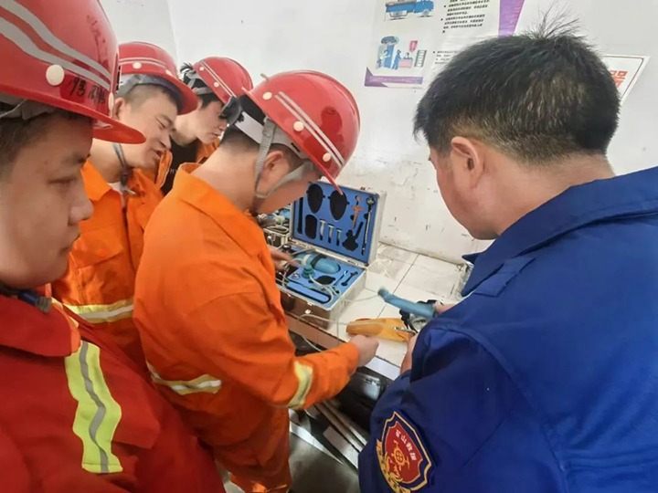 【云煤简讯】陆东煤矿、、、田坝煤矿、、、昆明煤炭设计研究院三家公司动态｜精彩内容速览