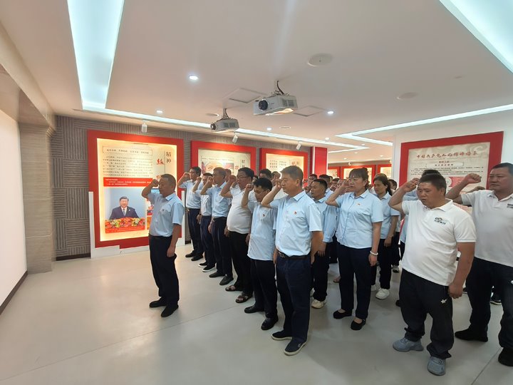 四角地煤矿、天井煤矿党总支联合开展“红色教育+警示教育”主题党日活动